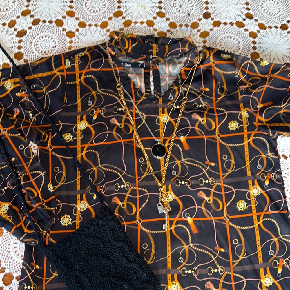 Pakistani Designer Top - Picture 4 of 5